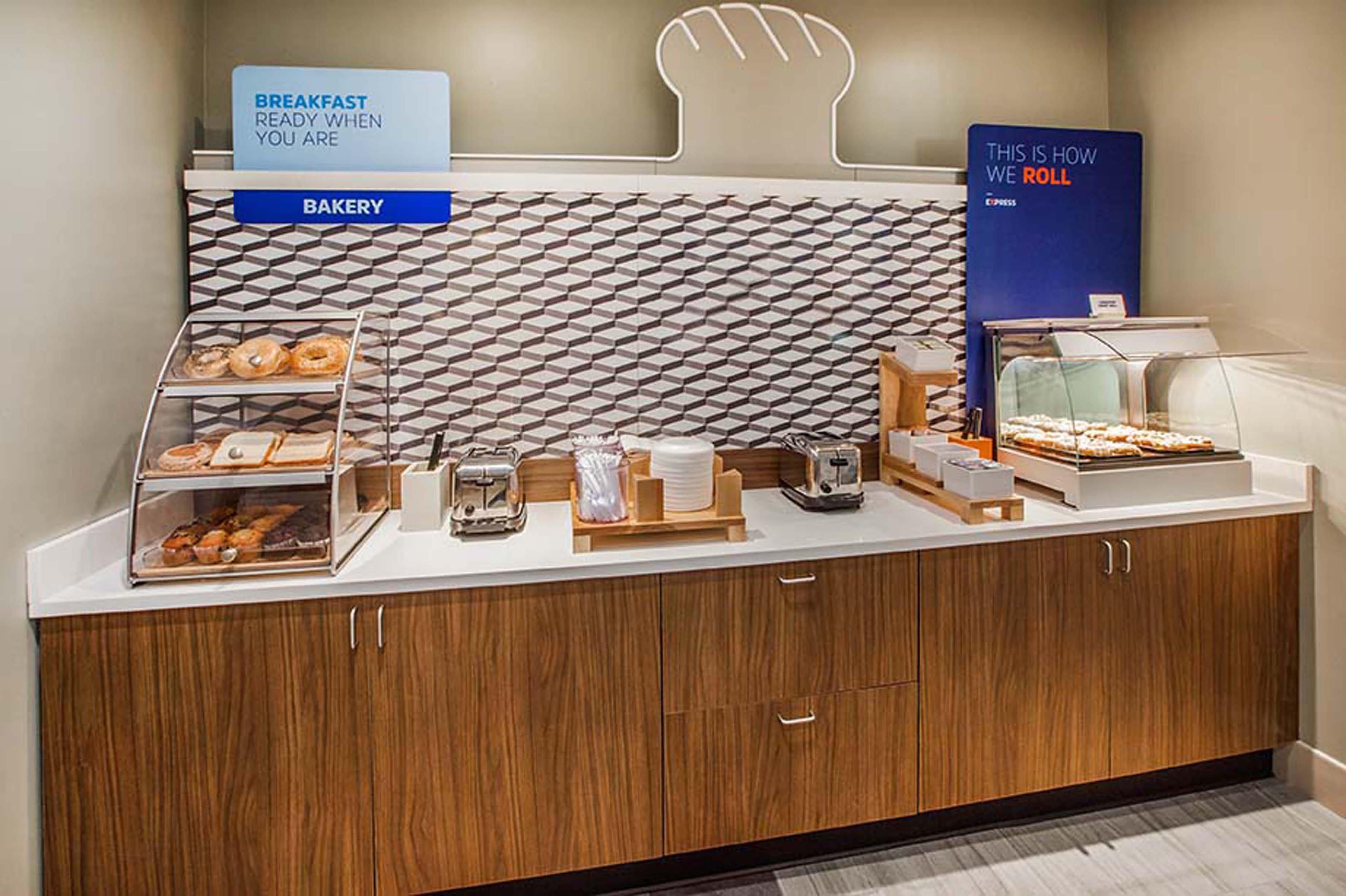 Holiday Inn Express - Lorton By Ihg Εξωτερικό φωτογραφία